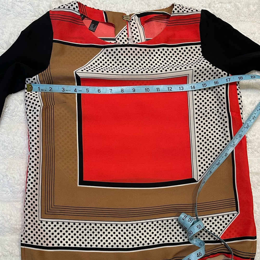 MNG Collection Geometric Pattern Blouse - Picture 5 of 9